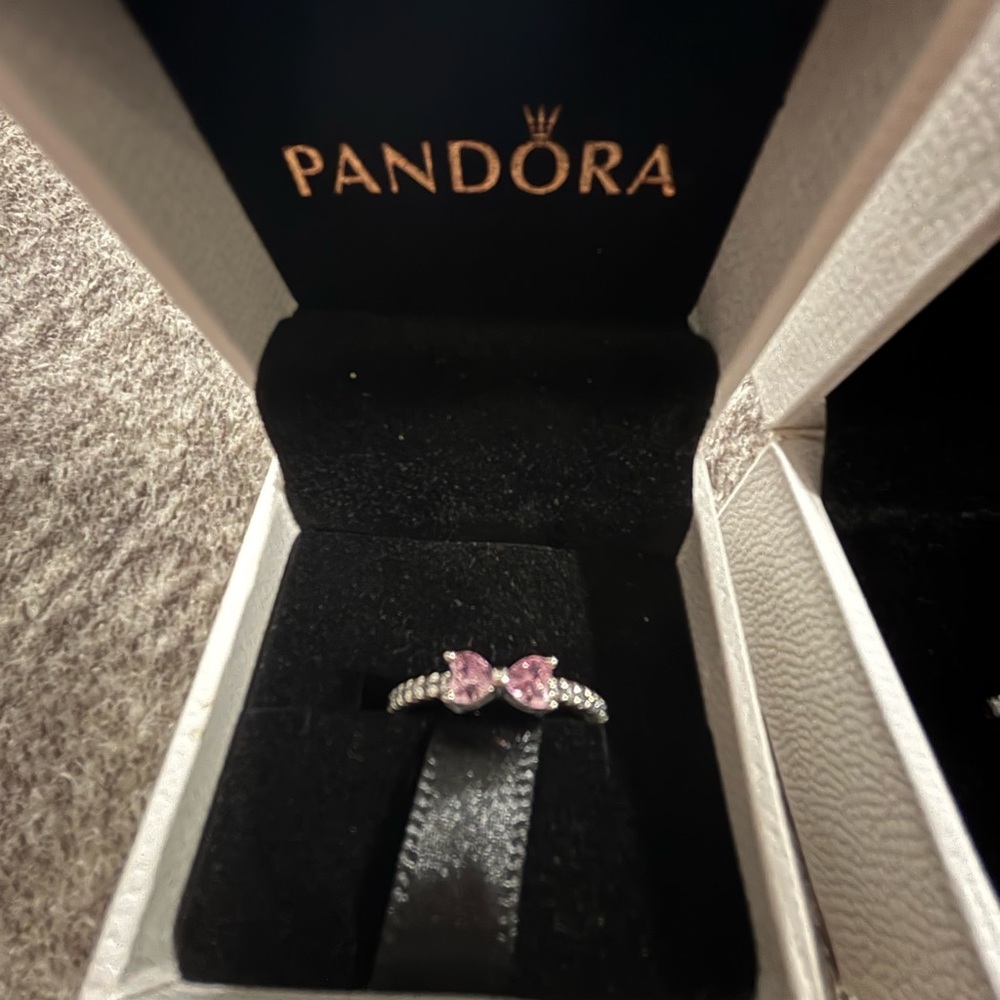 BRAND NEW PANDORA Sparkling Pink Bow Ring WITH BOX available in Size 8